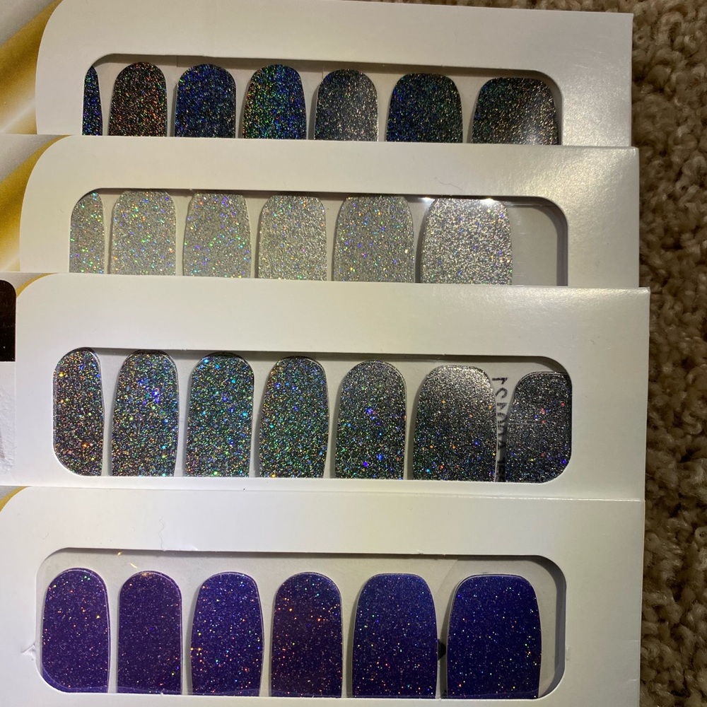 Set of 4 Color Street Real Nail Polish Strips